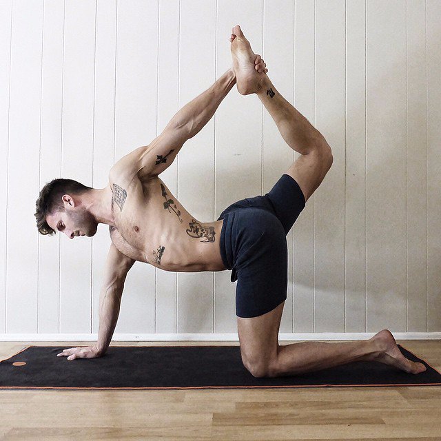 3 postures de yoga simples pour soulager votre dos