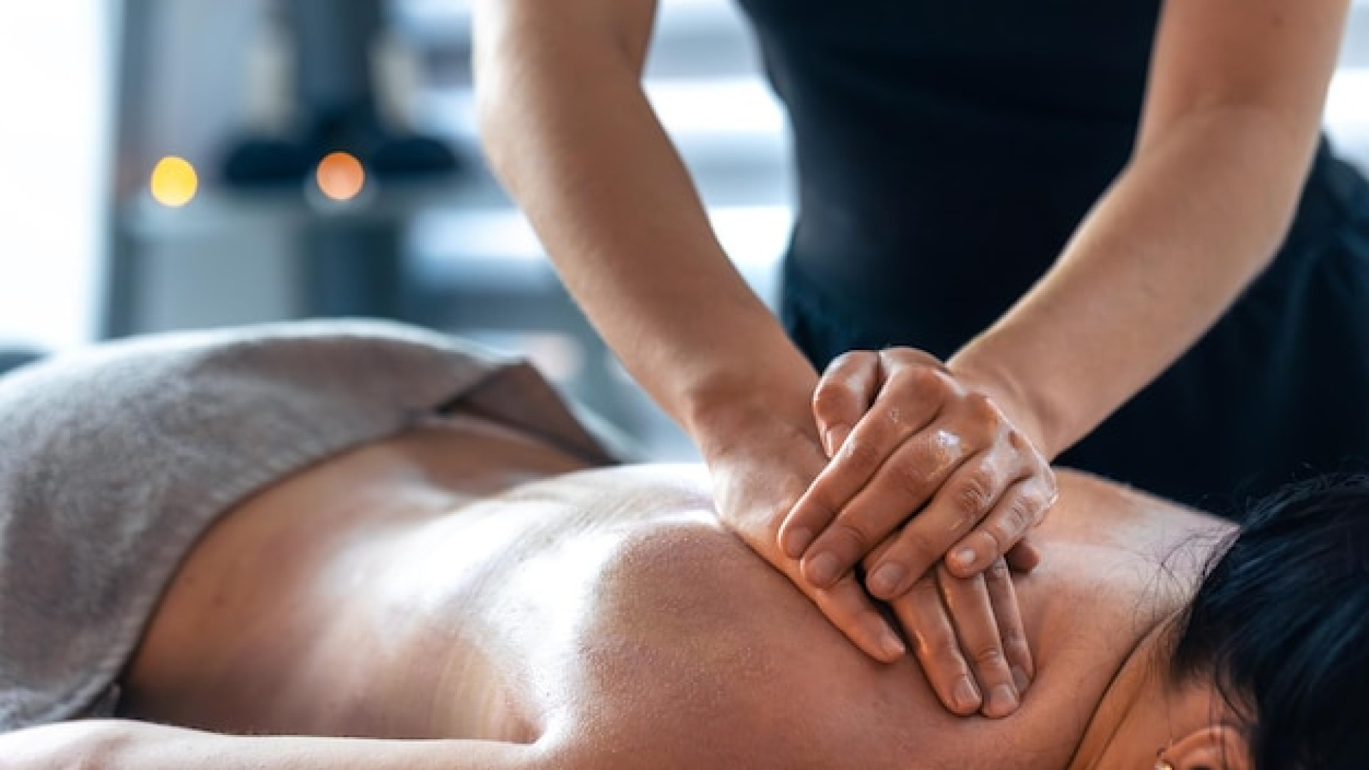 Pourquoi choisir un massage balinais pour se détendre en profondeur ?